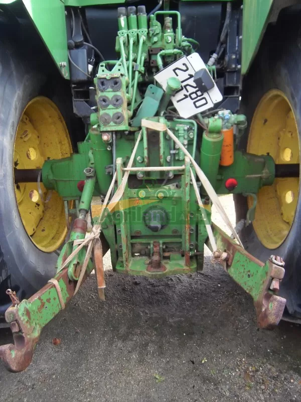 Bras De Relevage + Chandelle Pour Attelage Arrière John Deere 7700
