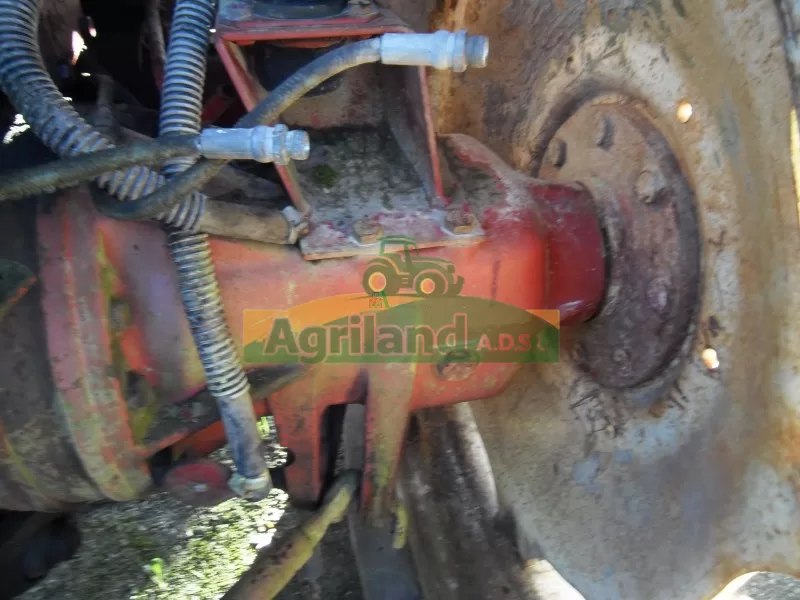 CASE IH Réducteur + Trompette Pont Arrière Droit Caseih 956