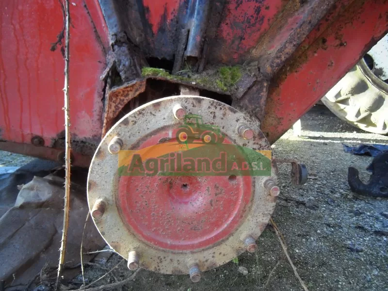 INTERNATIONAL Réducteur + Trompette De Pont Arrière Droit Ih 523