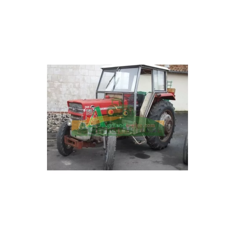 MASSEY FERGUSON Pièces Tracteur Massey Fergusson 152