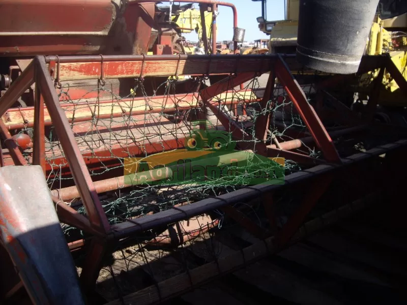 Massey Ferguson 685 S