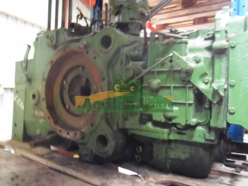 Pont Arrière Et Boite De Vitesse John Deere 6230