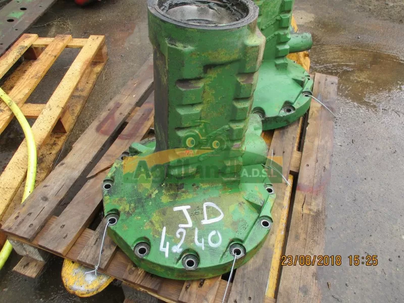 JOHN DEERE Trompette Arriere Jd 4240