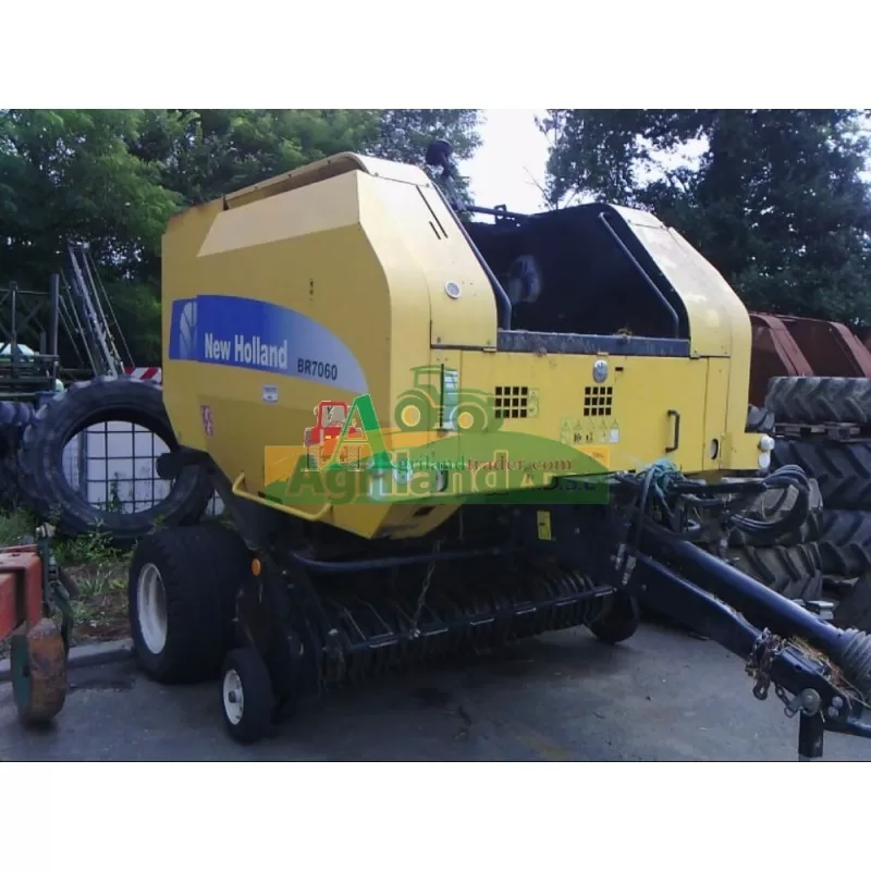 Round Balleur New Hollande Br 7060