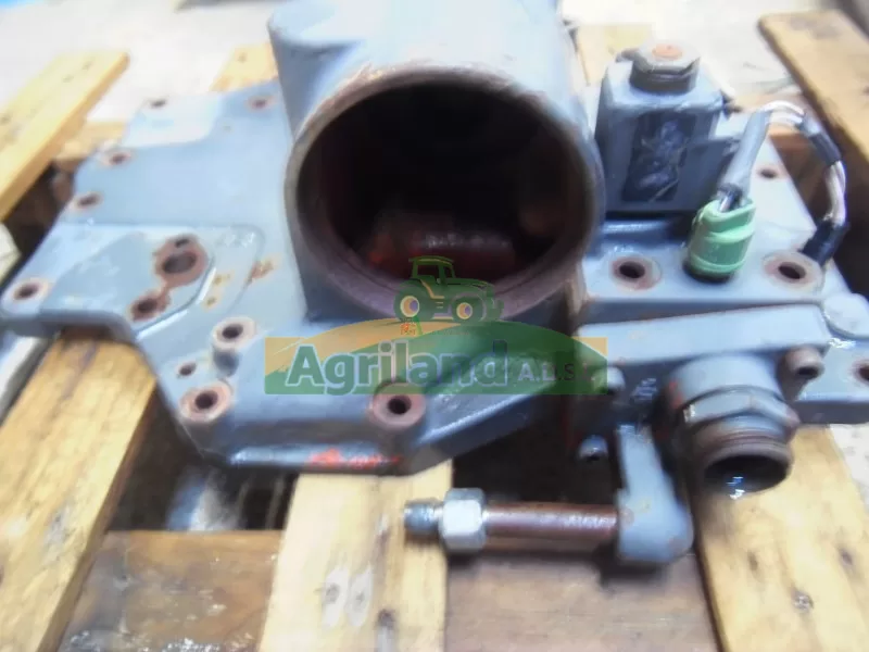 Carter Inferieure Boite Fendt 818