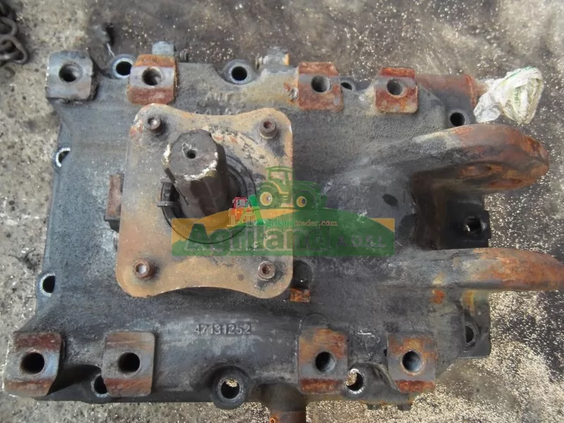 NEW HOLLAND Carter De Prise De Force