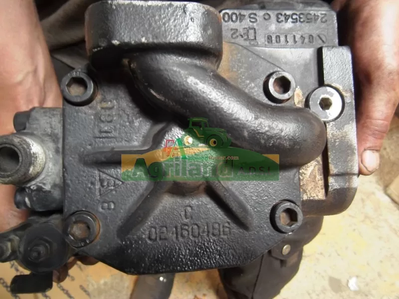 NEW HOLLAND Pompe Hydraulique