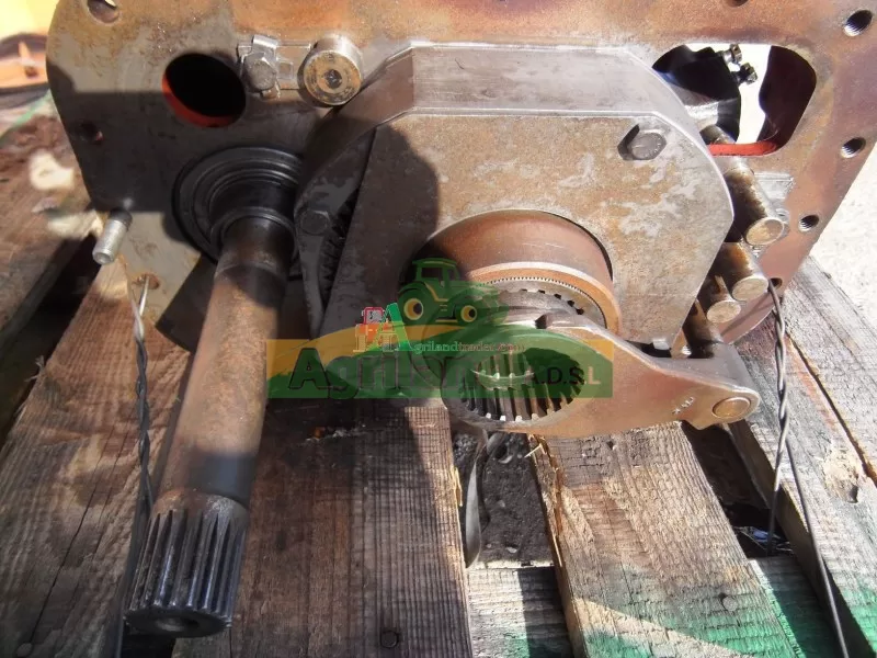 MASSEY FERGUSON Boite De Vitesse