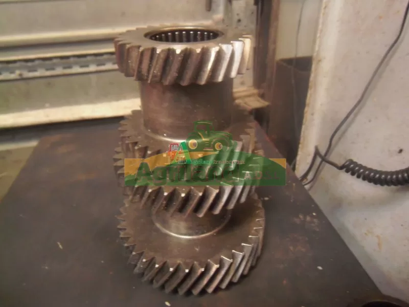 JOHN DEERE Arbre Creux De Boite De Vitesse