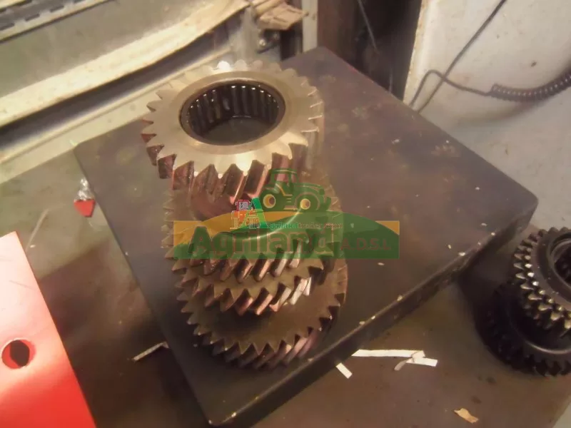 JOHN DEERE Arbre Creux De Boite De Vitesse