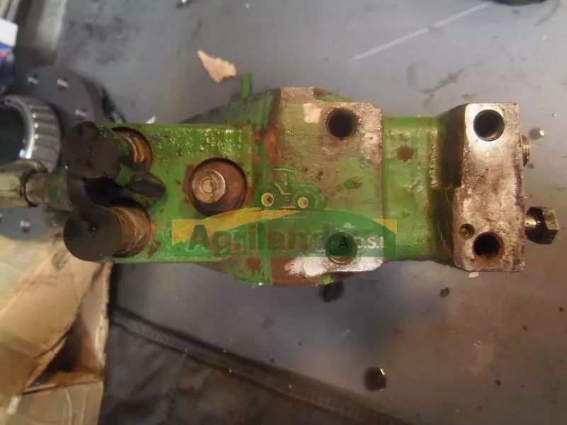 Distributeur Hydraulique John Deere 6920