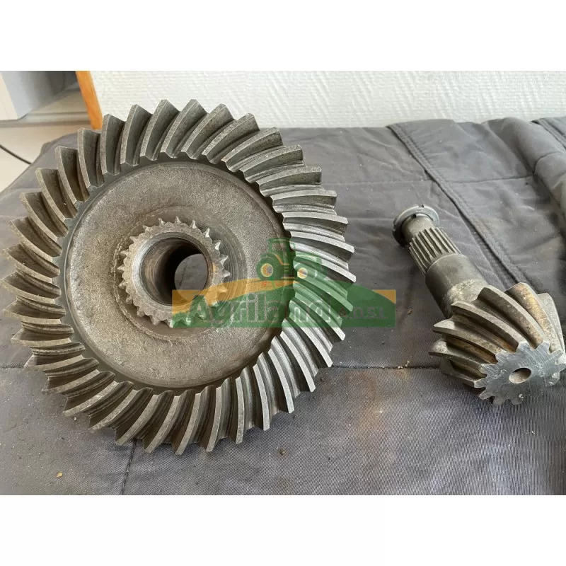 Couple Conique John Deere 1030