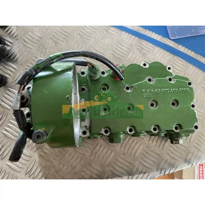 Distributeur De Boite Autopower John Deere 6820