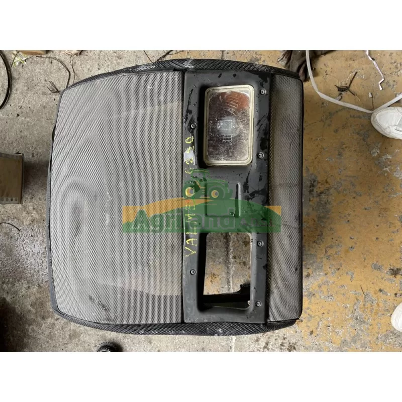 Calandre Valtra 6350