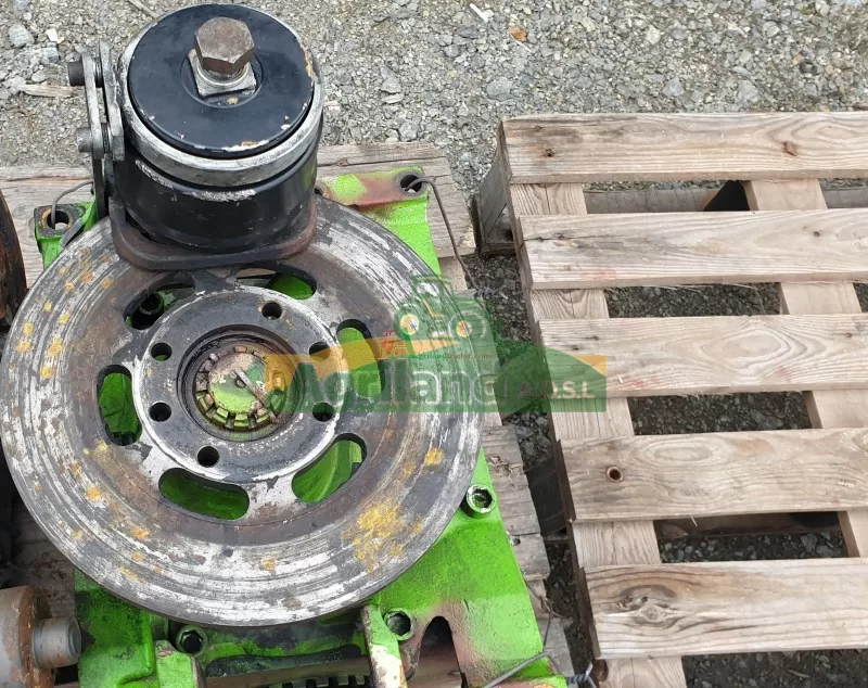 Nez De Pont Arrière Merlo 37.11