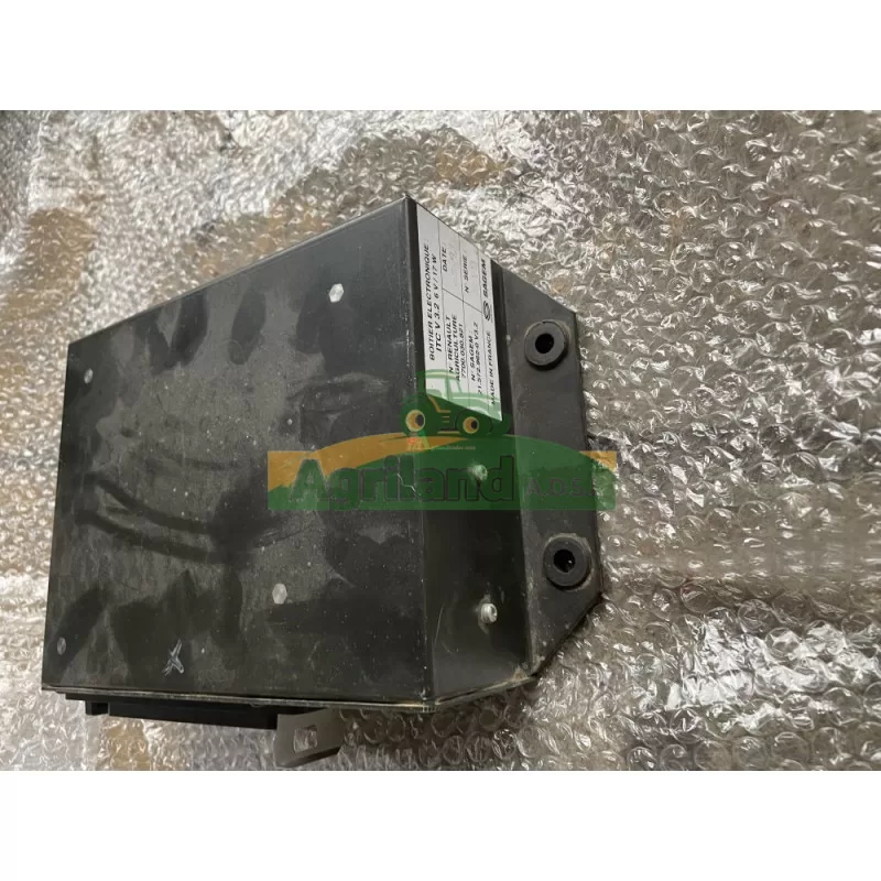 Boitier Électronique Renault 155 52