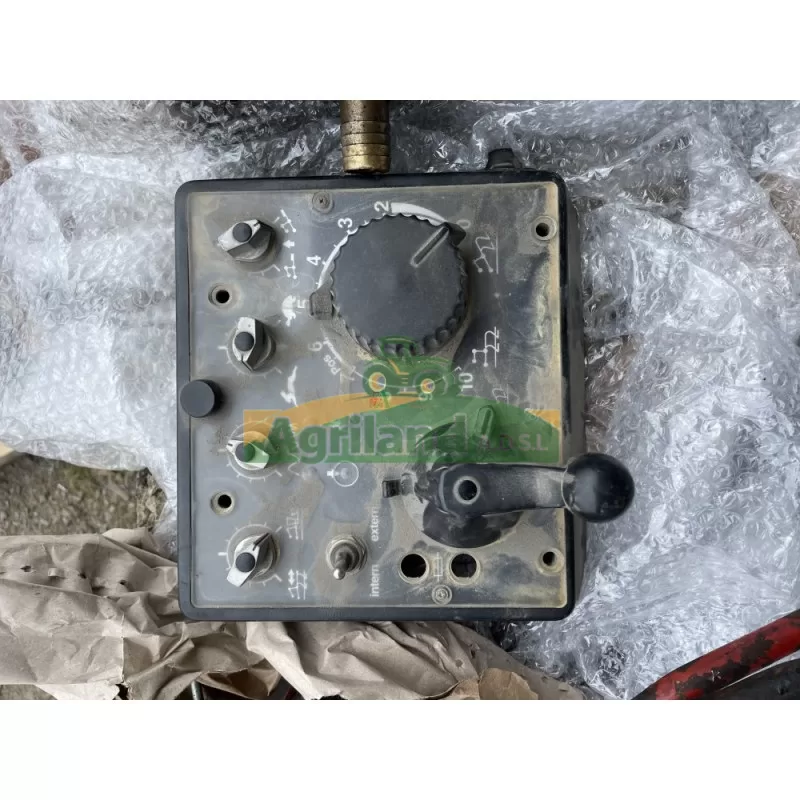 Boitier De Commande De Relevage Fendt 612 Favorit