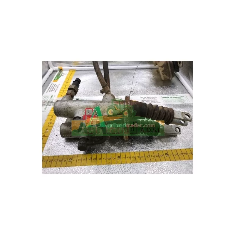 Maitre Cylindre New Holland Tl 90 A