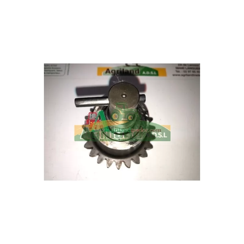 Pignon De Boite De Renvoi Z23 New Holland Tl 90 A