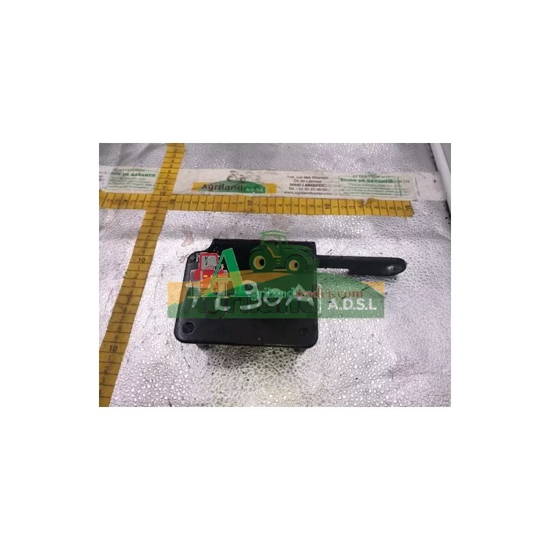 Support De Filtre A Huile New Holland Tl 90 A