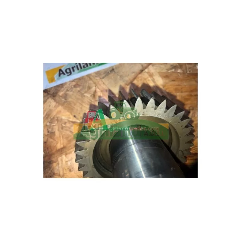 Arbre Entrainement Z33 New Holland Tl 90 A