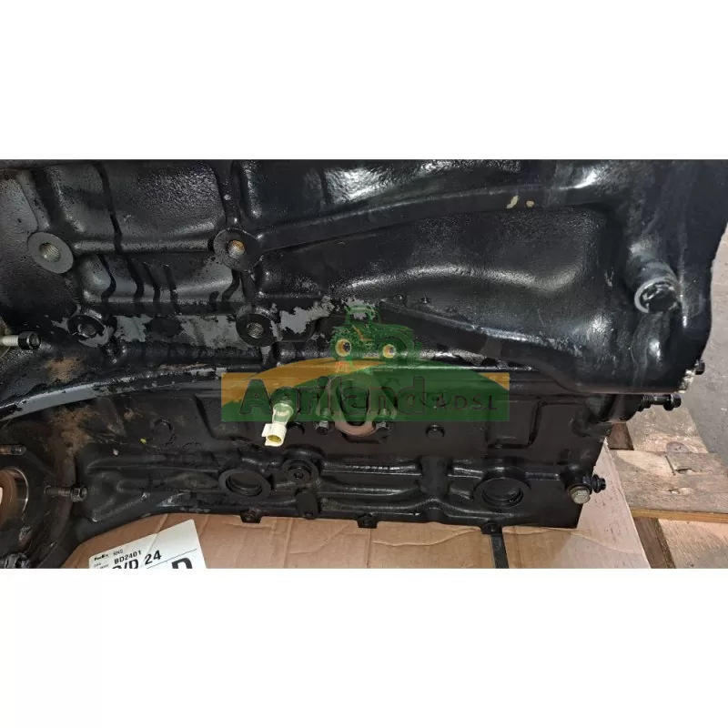 Carter Moteur Sans Chemise New Holland Tl 90 A