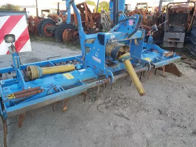 LEMKEN ZIRKON 8 300