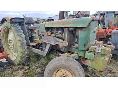 JOHN DEERE 2020