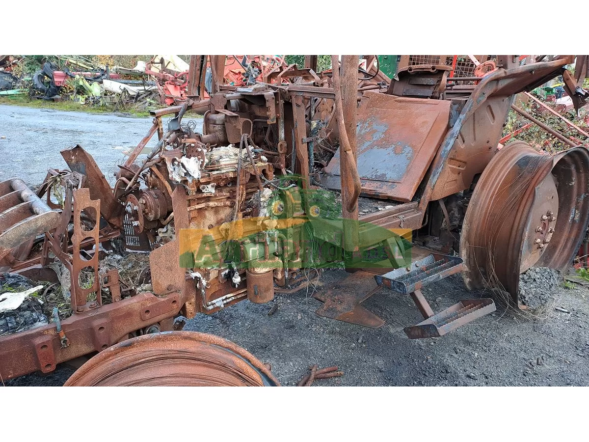 NEW-HOLLAND T 5050 CY-954-VL