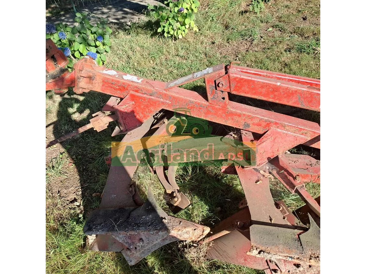 NAUD 304