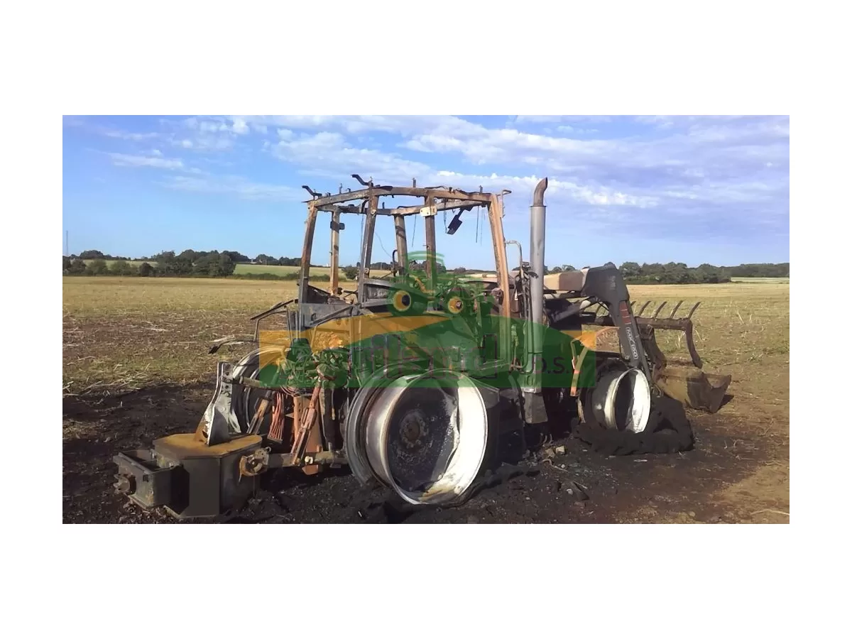 RENAULT ARES 630 RZ 4253 WH 72