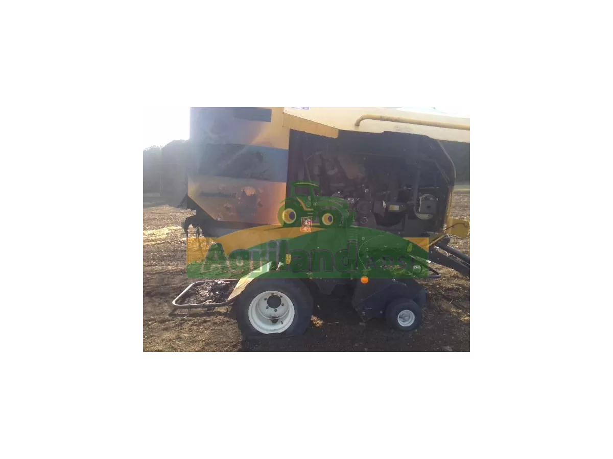 NEW-HOLLAND BR 7070