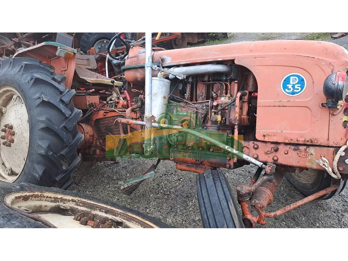 RENAULT D 35 4556 SZ 56
