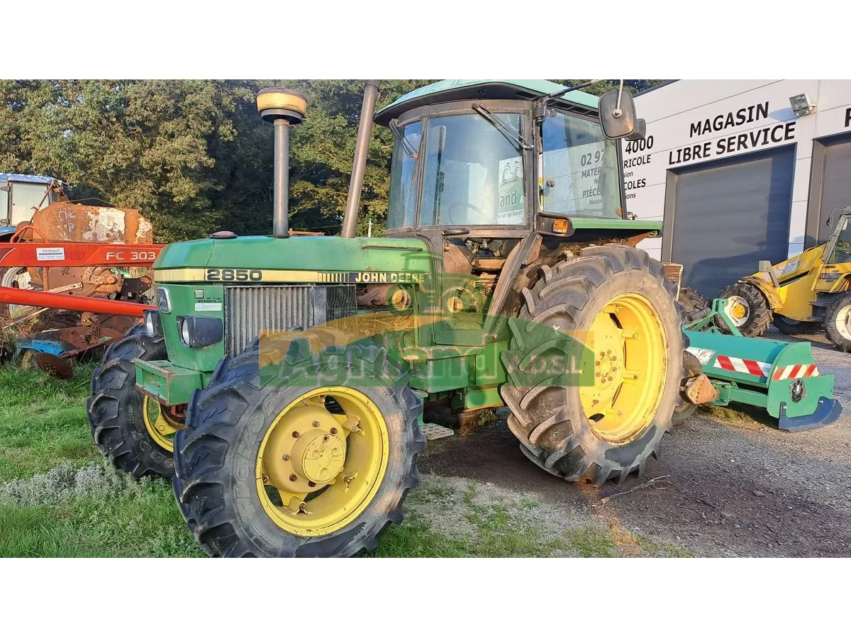 JOHN DEERE 2850 FC-256-GR