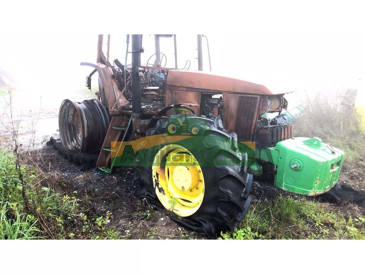JOHN DEERE 6910 S 8937 QG 33