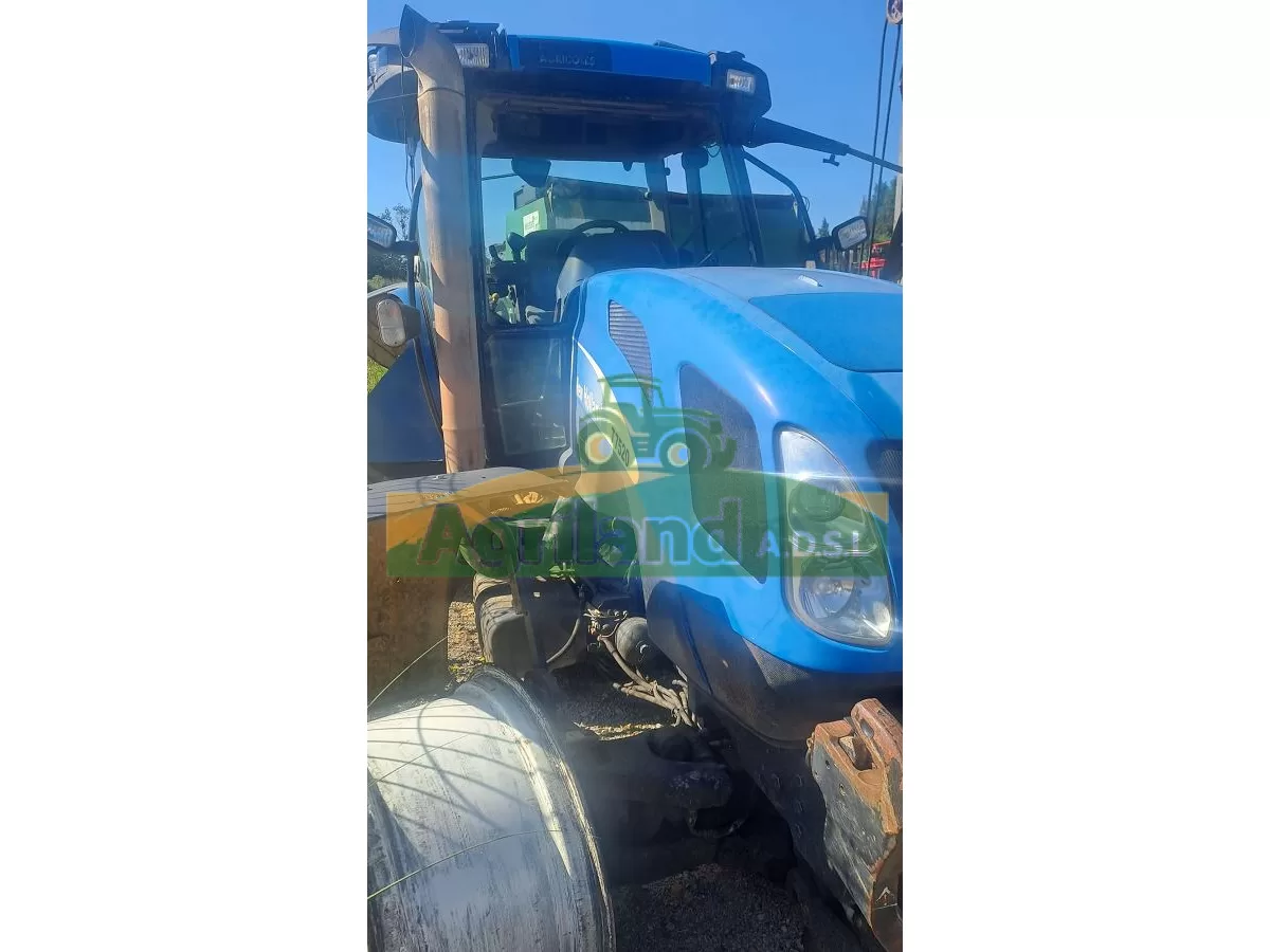 NEW-HOLLAND T 7520 FN-467-DT
