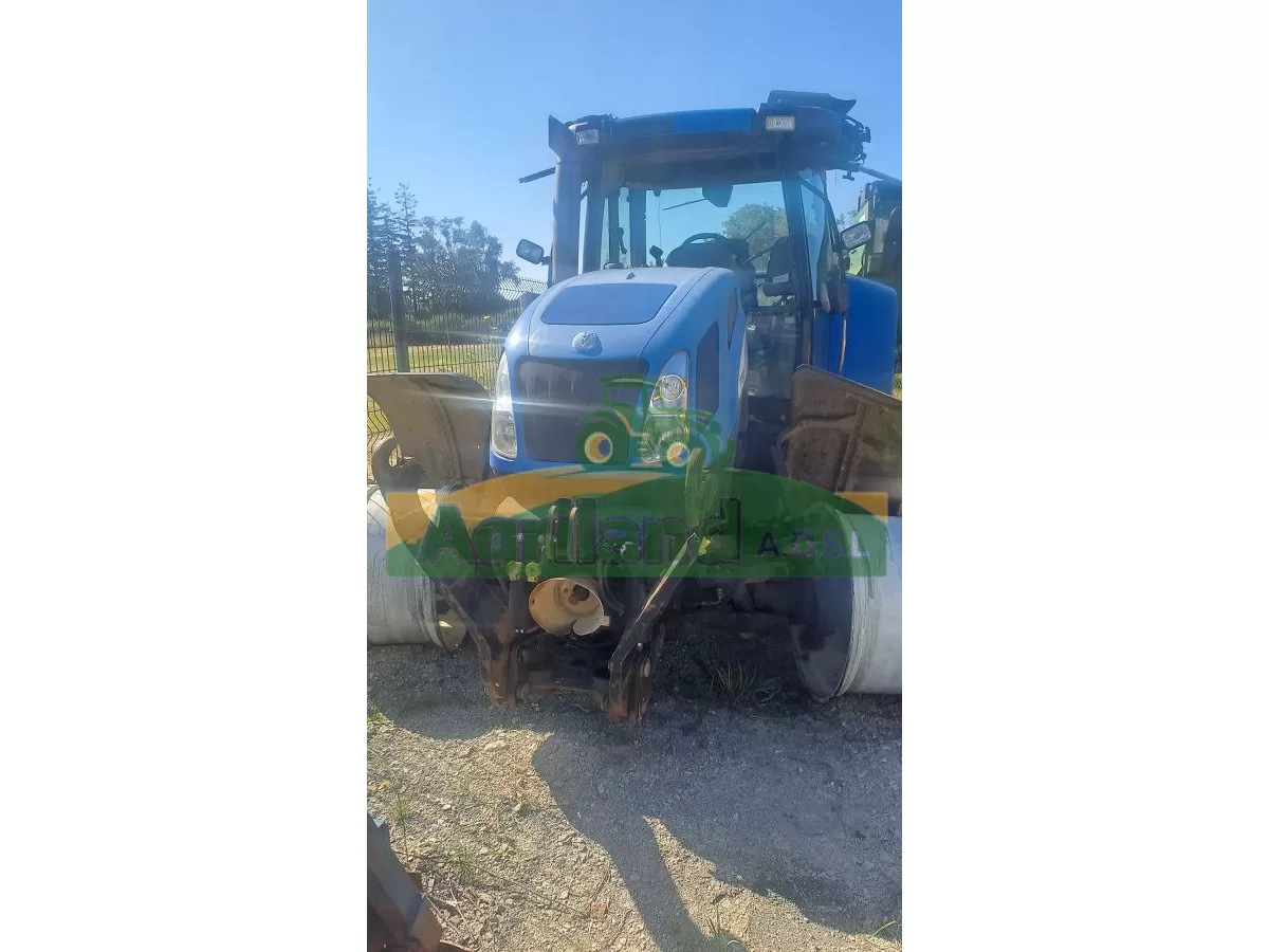 NEW-HOLLAND T 7520 FN-467-DT