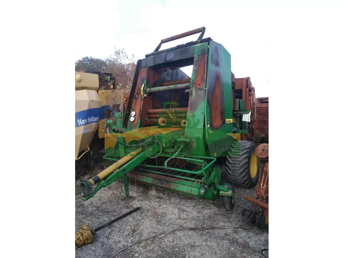 JOHN DEERE 592