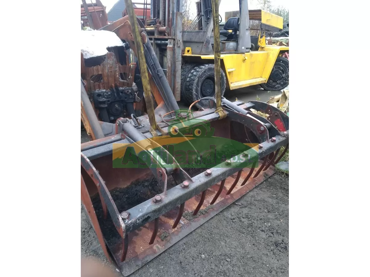 JOHN DEERE 6120 M FD-786-RF