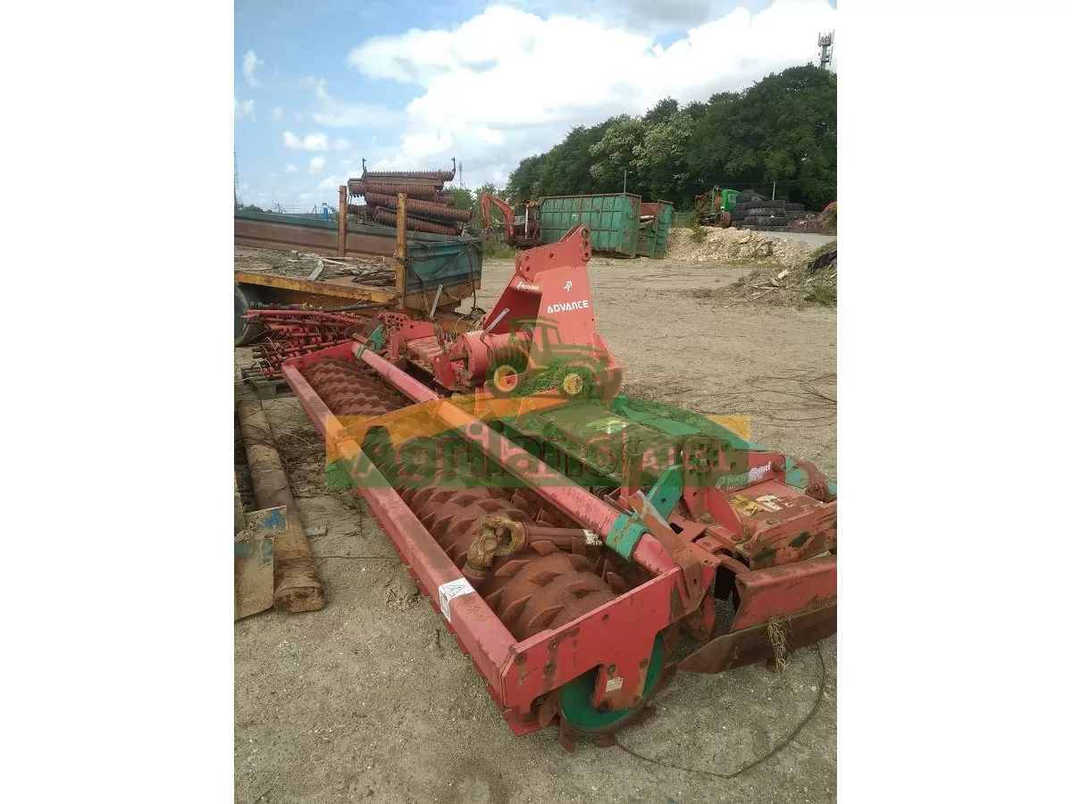 KVERNELAND NGH 401