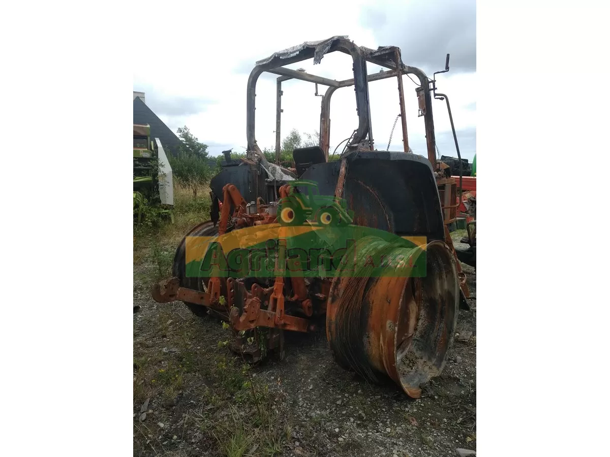 JOHN DEERE 6910 - 4RM 8855 VQ 50