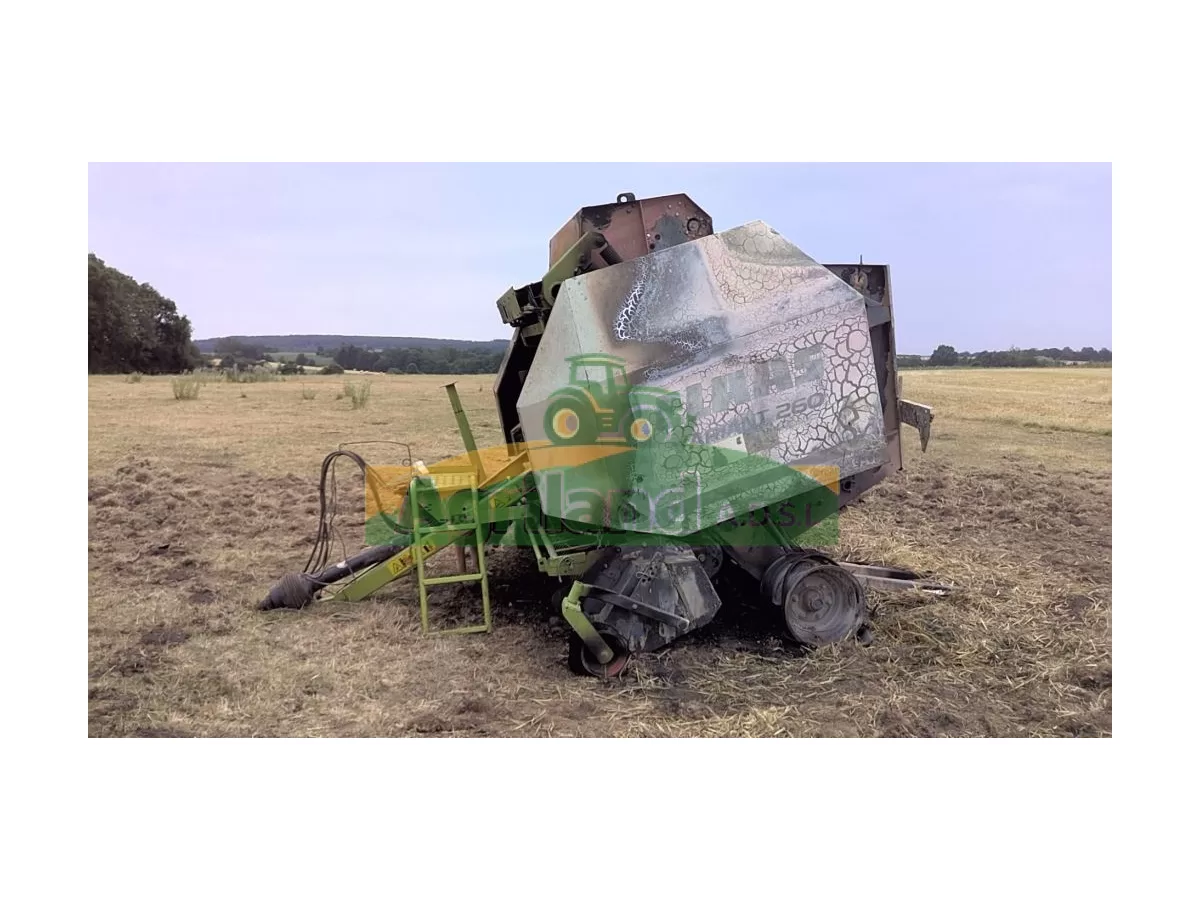 CLAAS VARIANT 260