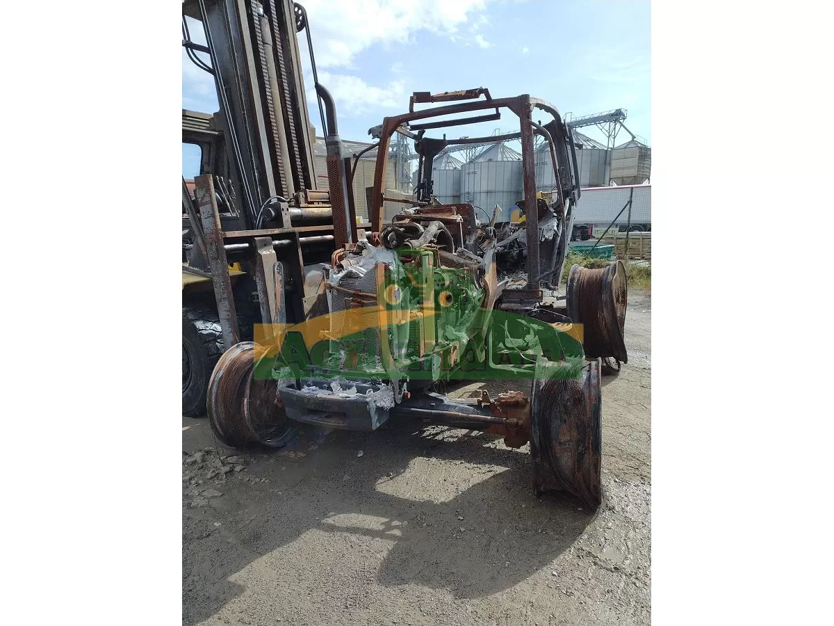 NEW-HOLLAND T 6020 ELITE