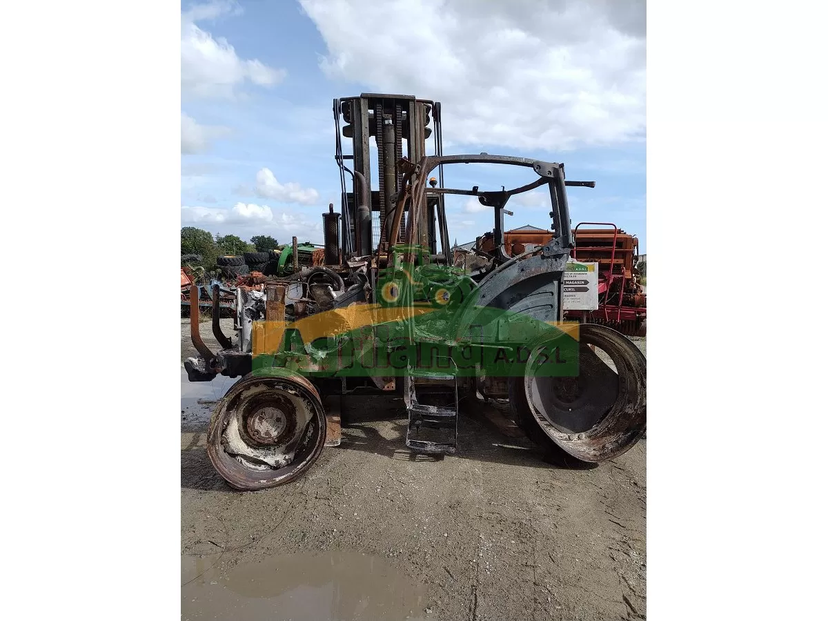 NEW-HOLLAND T 6020 ELITE
