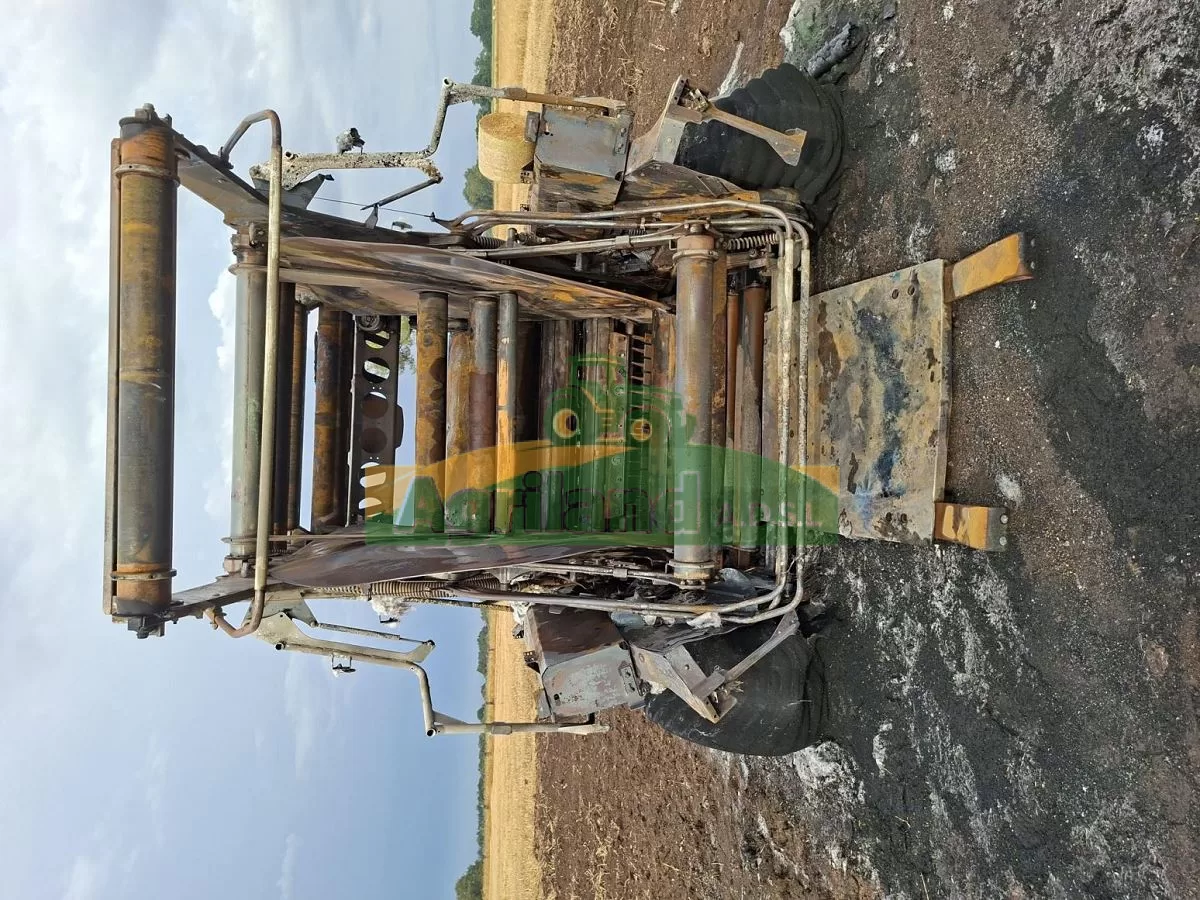JOHN DEERE V 461 R