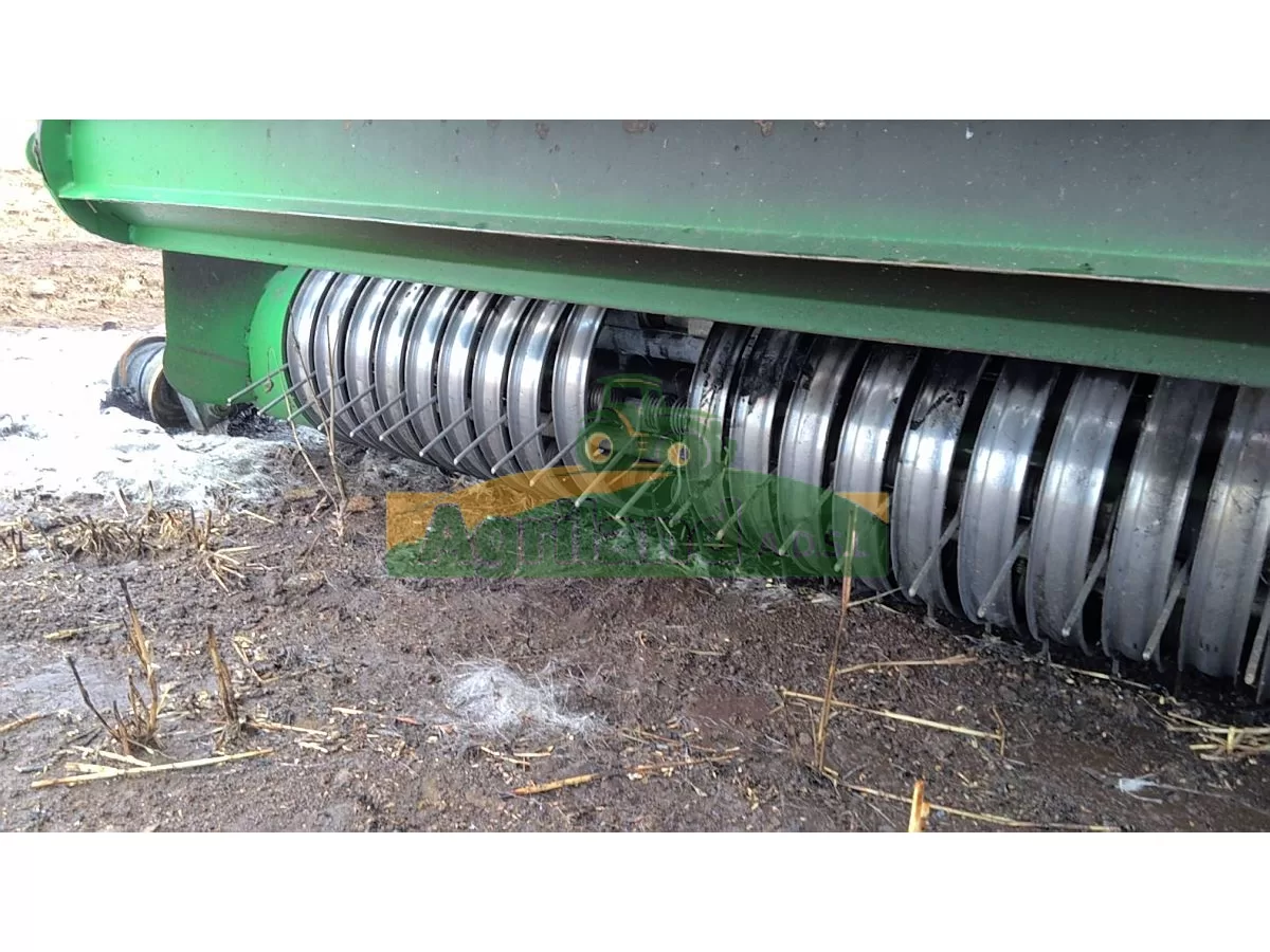 JOHN DEERE V 461 R