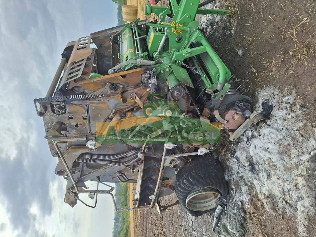 JOHN DEERE V 461 R
