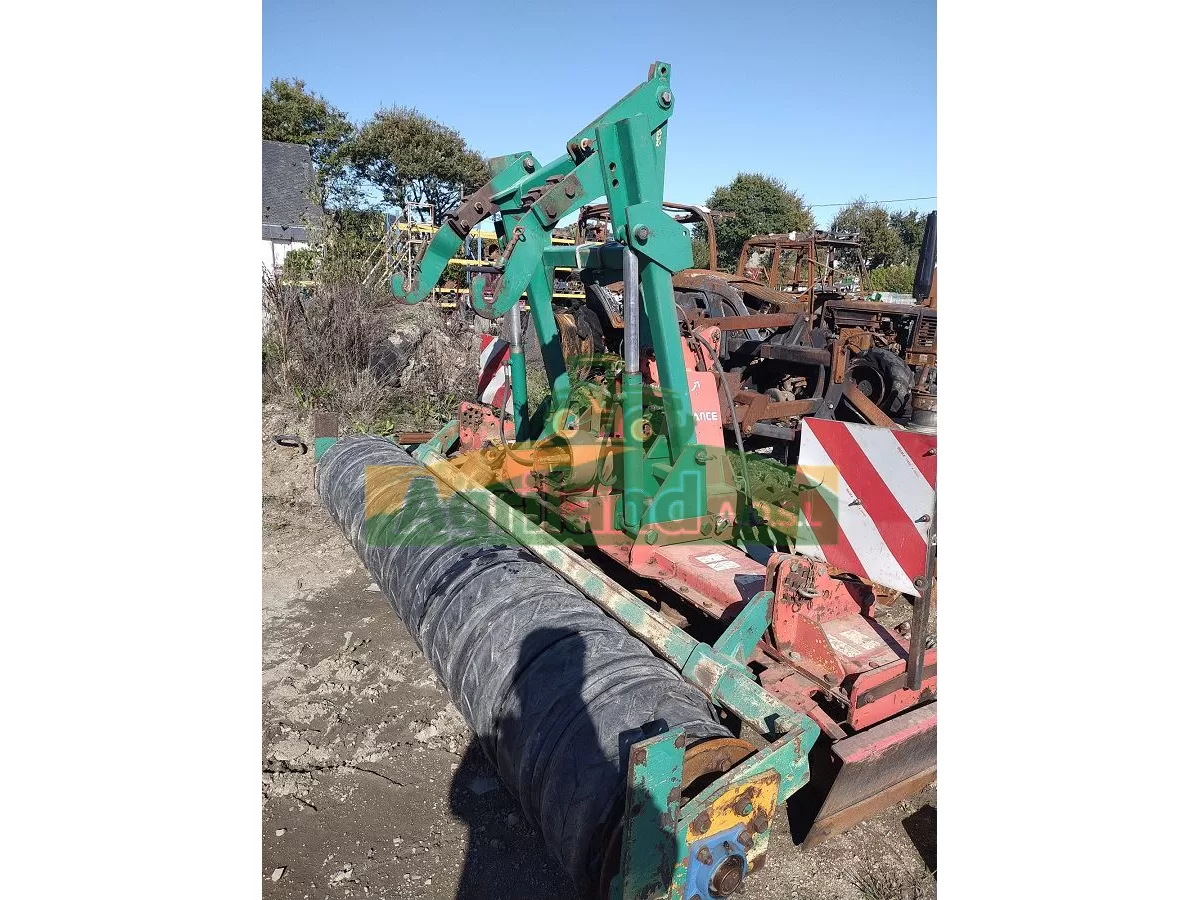KVERNELAND NGH 301 ADVANCE