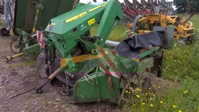 JOHN DEERE 131