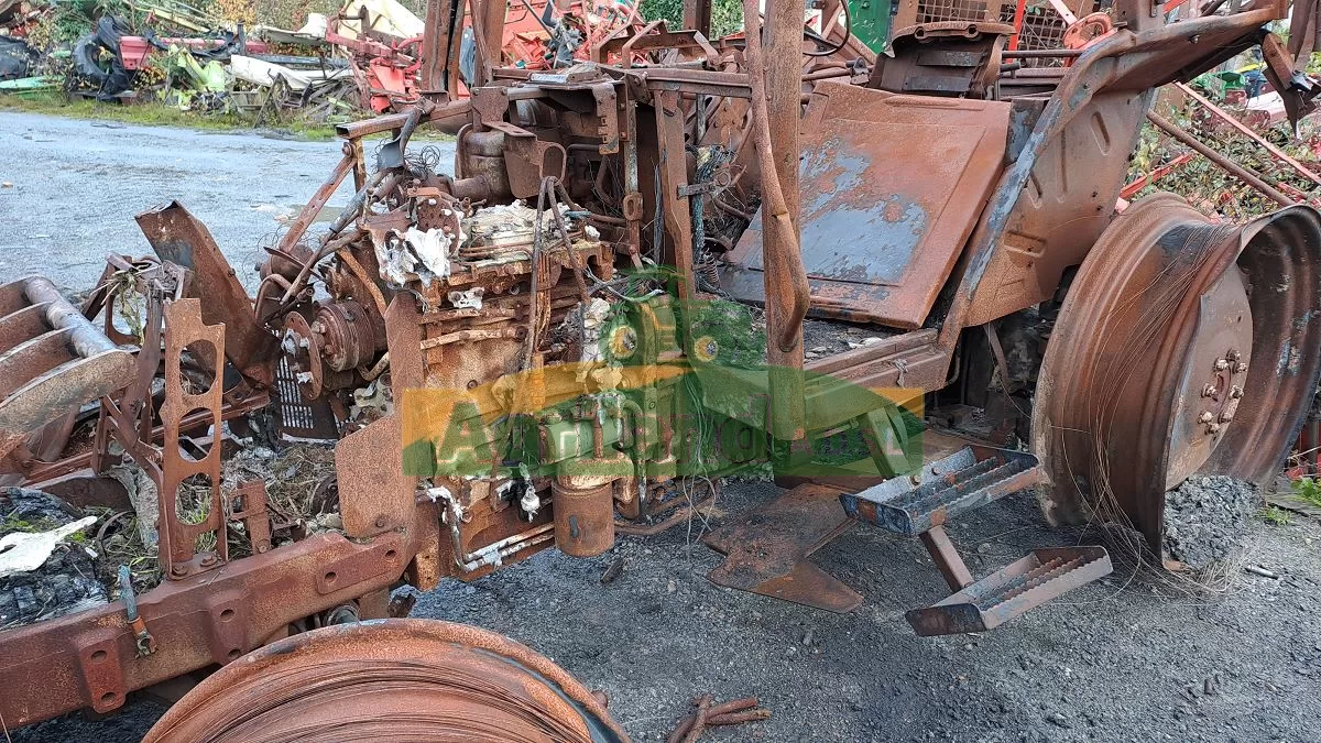 NEW-HOLLAND T 5050 CY-954-VL